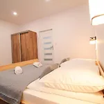Center Standard 3 Апартаменты *